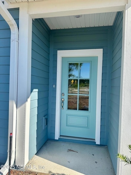 Building Photo - 181 Brandon Lks Dr