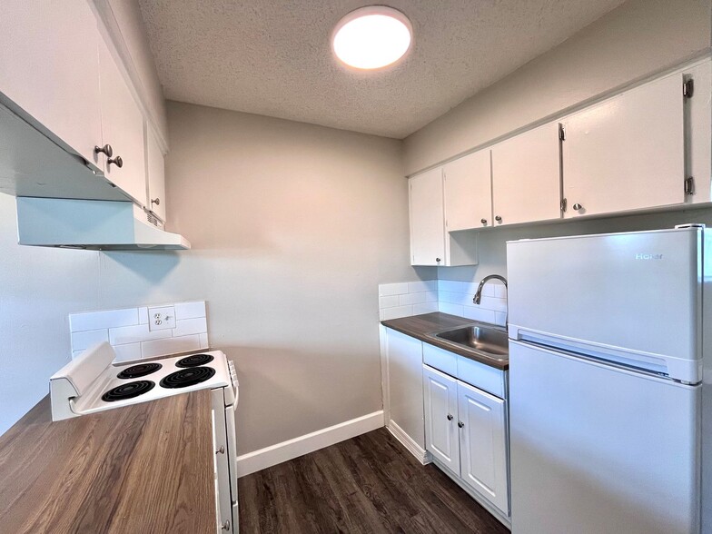 Interior Photo - Inertia