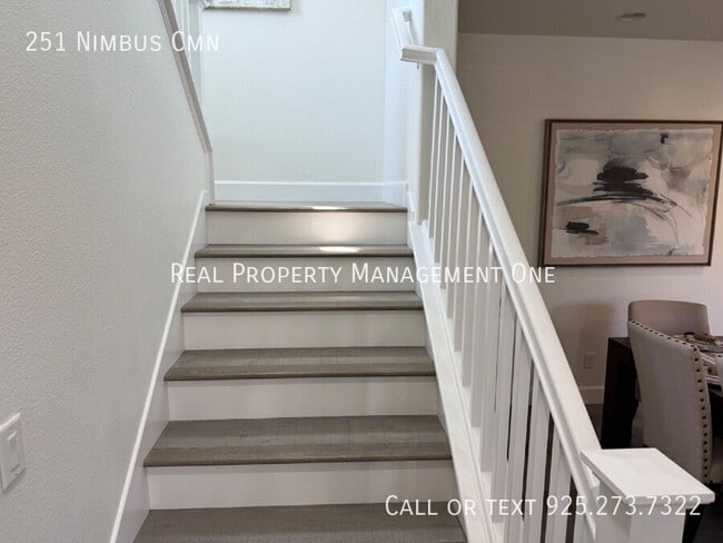 Building Photo - 251 Nimbus Cmn
