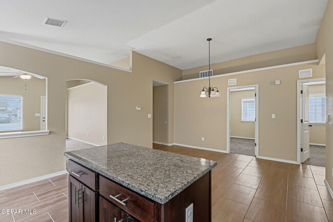 Building Photo - 4976 Joe Castillo St