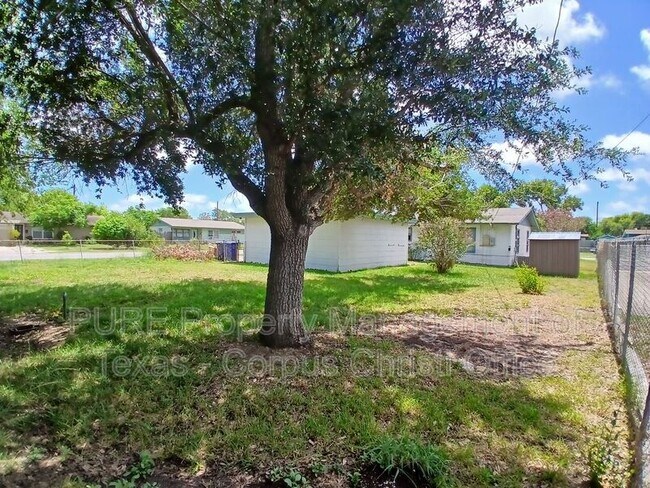 Building Photo - 4701 Prinston Dr