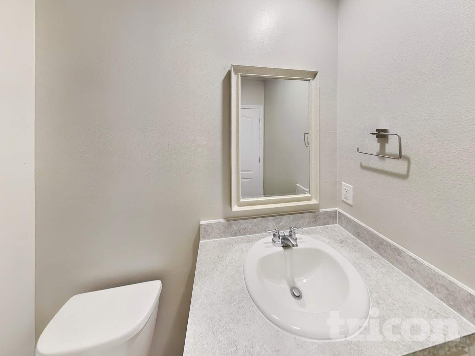 Building Photo - 4447 Blue Rock Dr