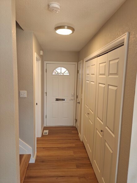 Building Photo - 3130 W 38th Ave