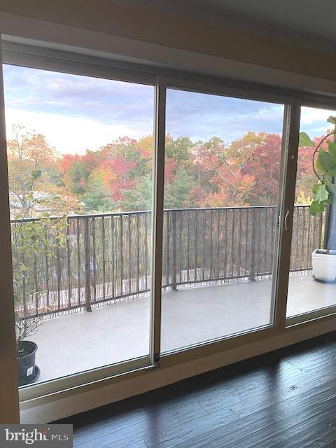 Building Photo - 614 Chestnut St