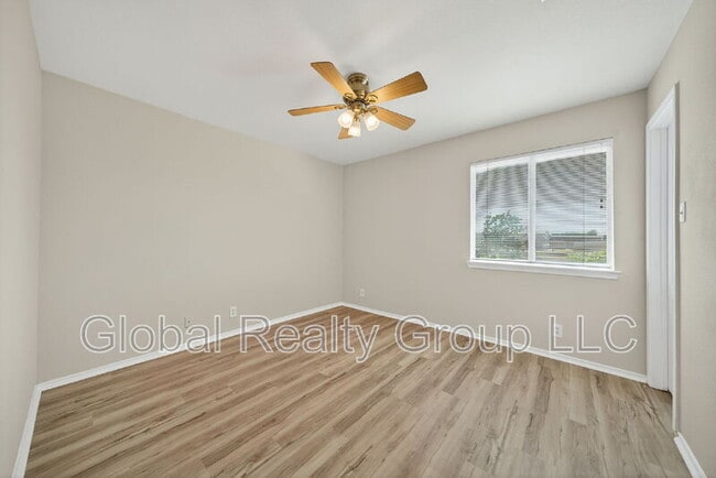 Building Photo - 108 Westerly Pl