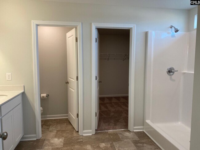 Building Photo - 2129 County Line Trl