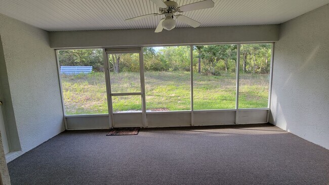 Building Photo - Citrus Springs 4/2/2