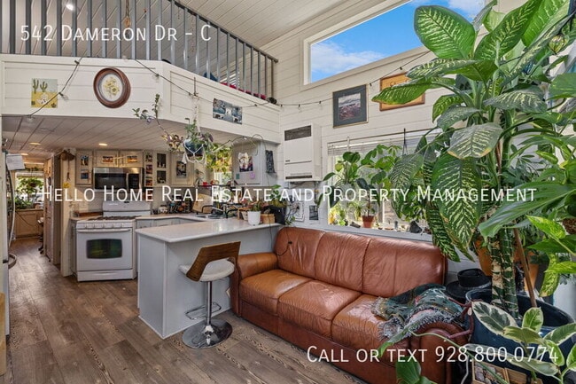 Building Photo - 542 Dameron Dr