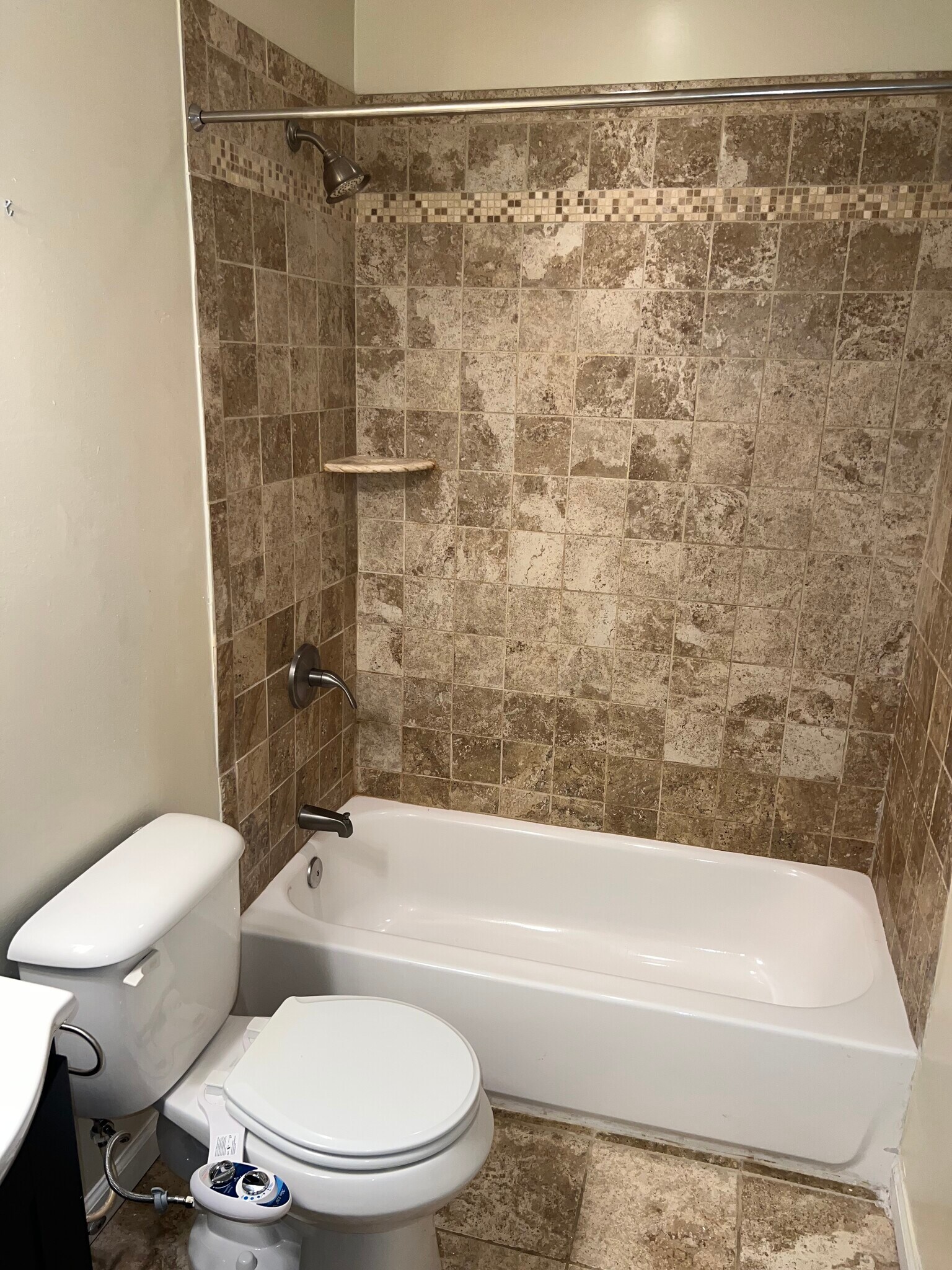 Building Photo - 2136 Catskill St