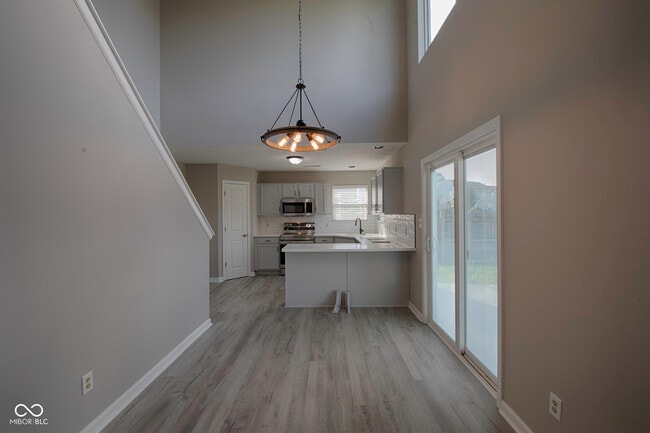 Building Photo - 7866 Sergi Canyon Dr