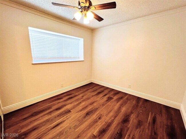 Building Photo - 5688 Maceta Ave