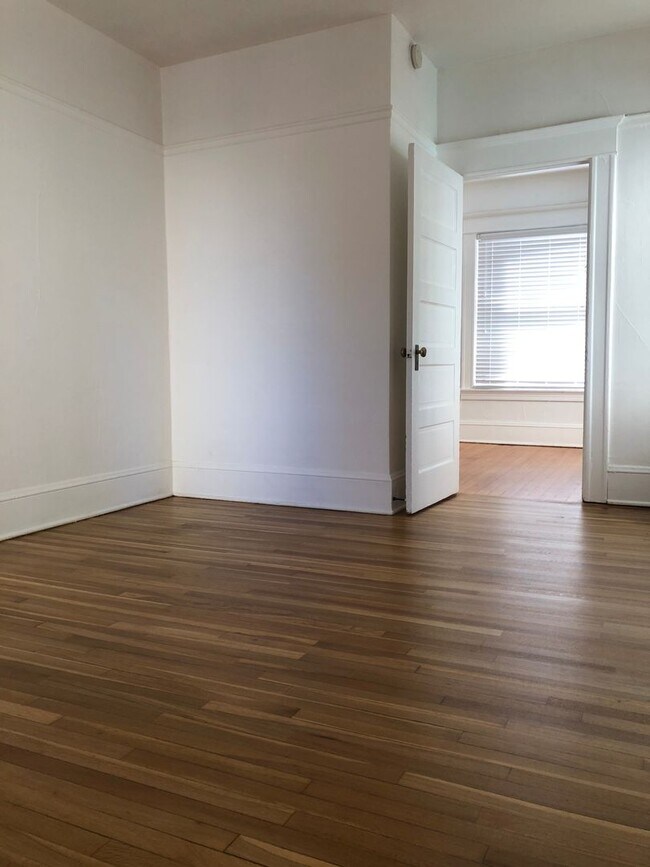 Building Photo - SUMMER SPECIAL – Move in and Save Big!