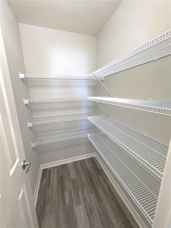 Building Photo - 4339 Swan St