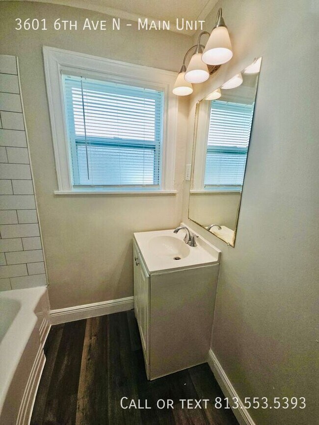 Building Photo - 3601 6th Ave N