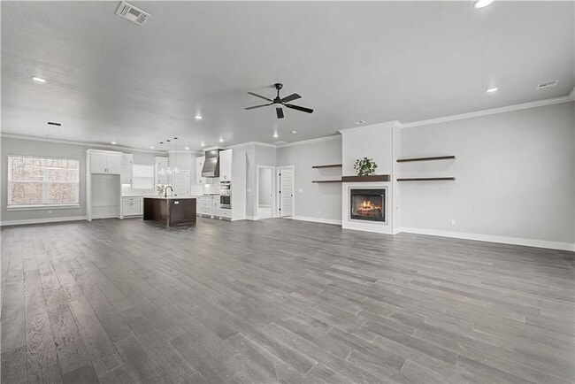Building Photo - 9 Selkirk Dr