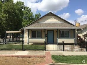 Building Photo - Super Cute in Marysville