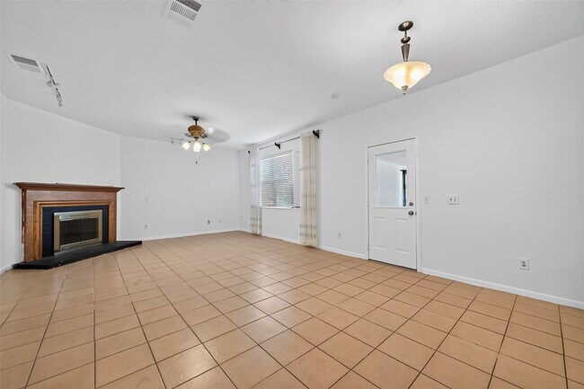 Building Photo - 12214 Doe Meadow Dr