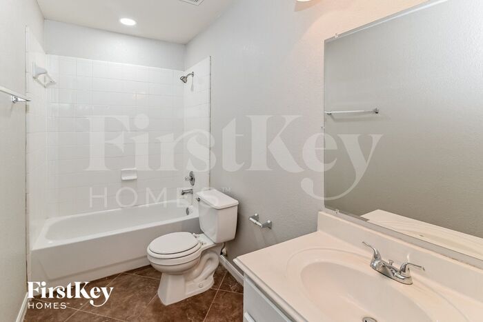 Building Photo - 15114 Blue Creek Ranch Dr