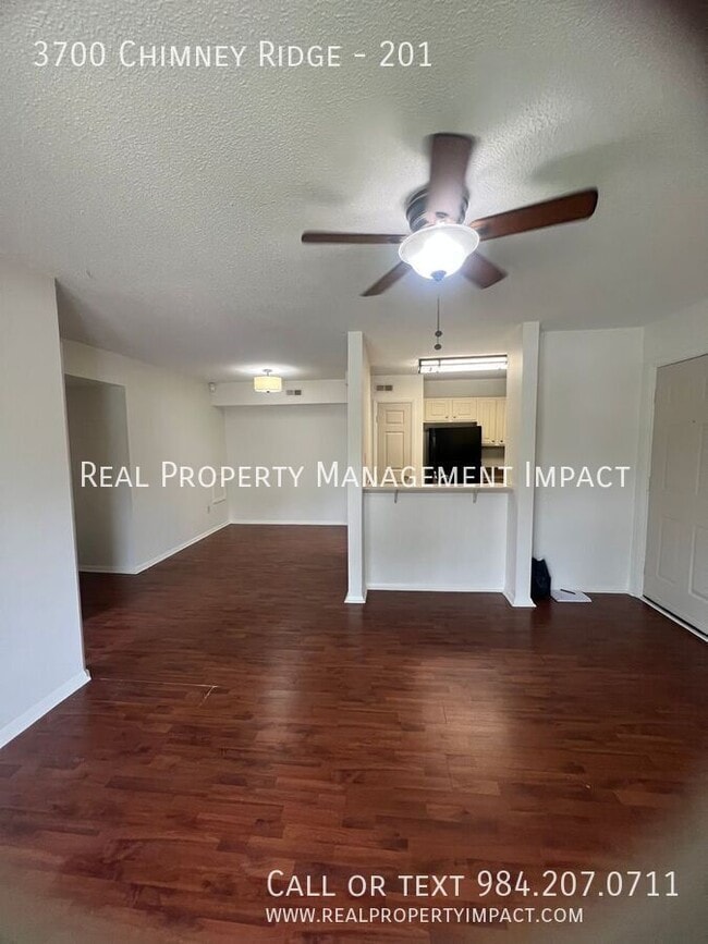 Building Photo - 3700 Chimney Ridge Pl