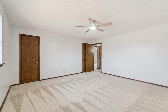 Building Photo - 11805 Ashford Dr