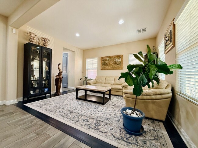 Building Photo - Coming Soon-Beautiful Home in El Dorado Gated Community!