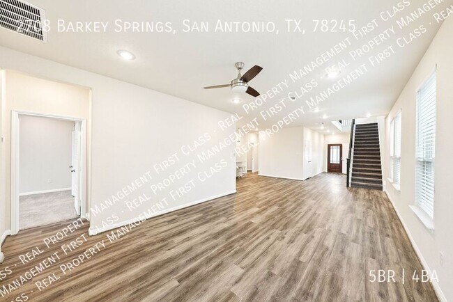 Building Photo - 2708 Barkey Spgs