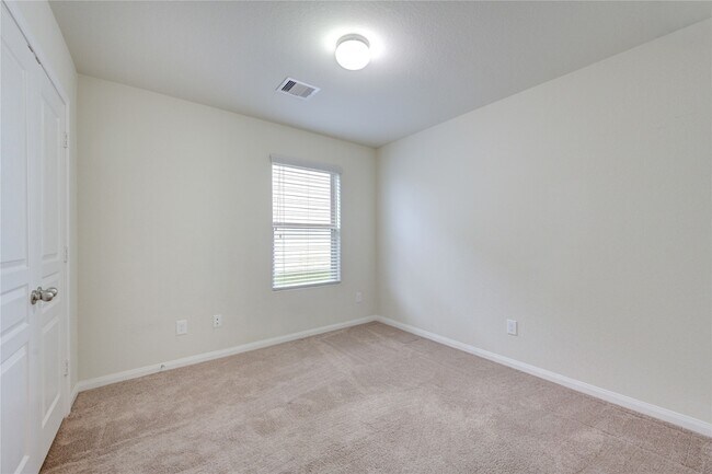 Building Photo - 1315 Pease River Ln