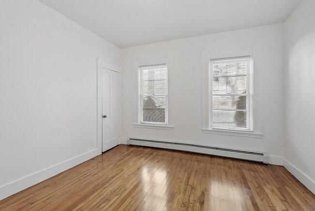 Building Photo - 18 Ingalls St