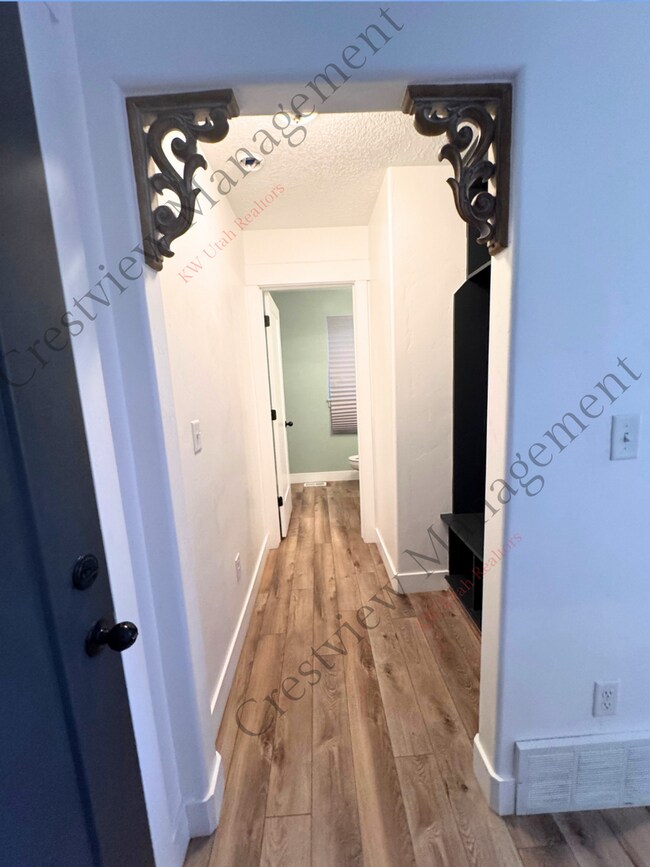 Building Photo - 4883 N Nile Dr