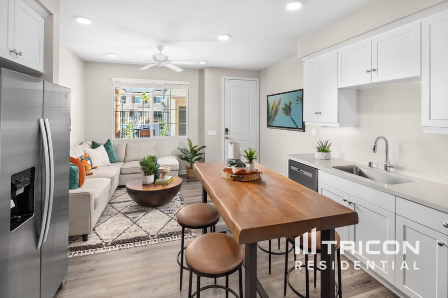 Building Photo - 24653 Tesoro Ct