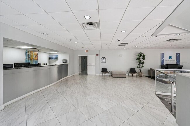 Building Photo - 151 E Washington St