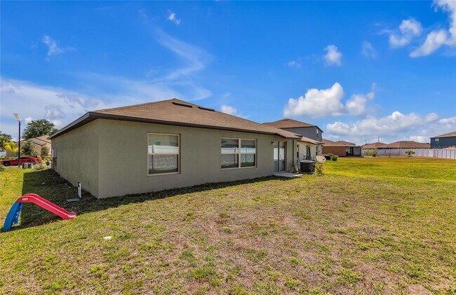 Building Photo - 10357 Scarlet Skimmer Dr