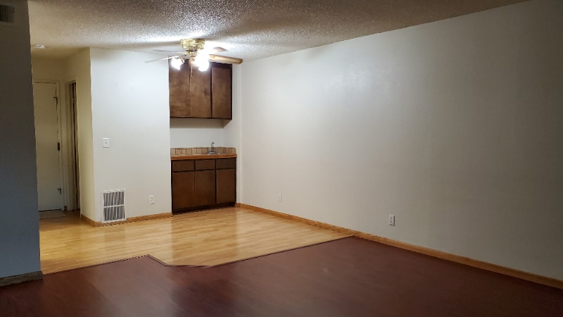 Building Photo - 539 Giuffrida Ave