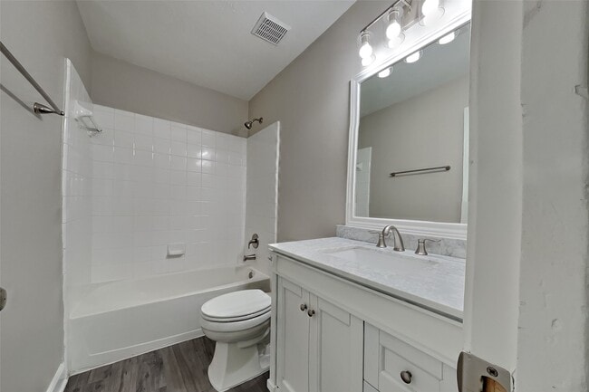 Building Photo - 32106 Willow Creek Park