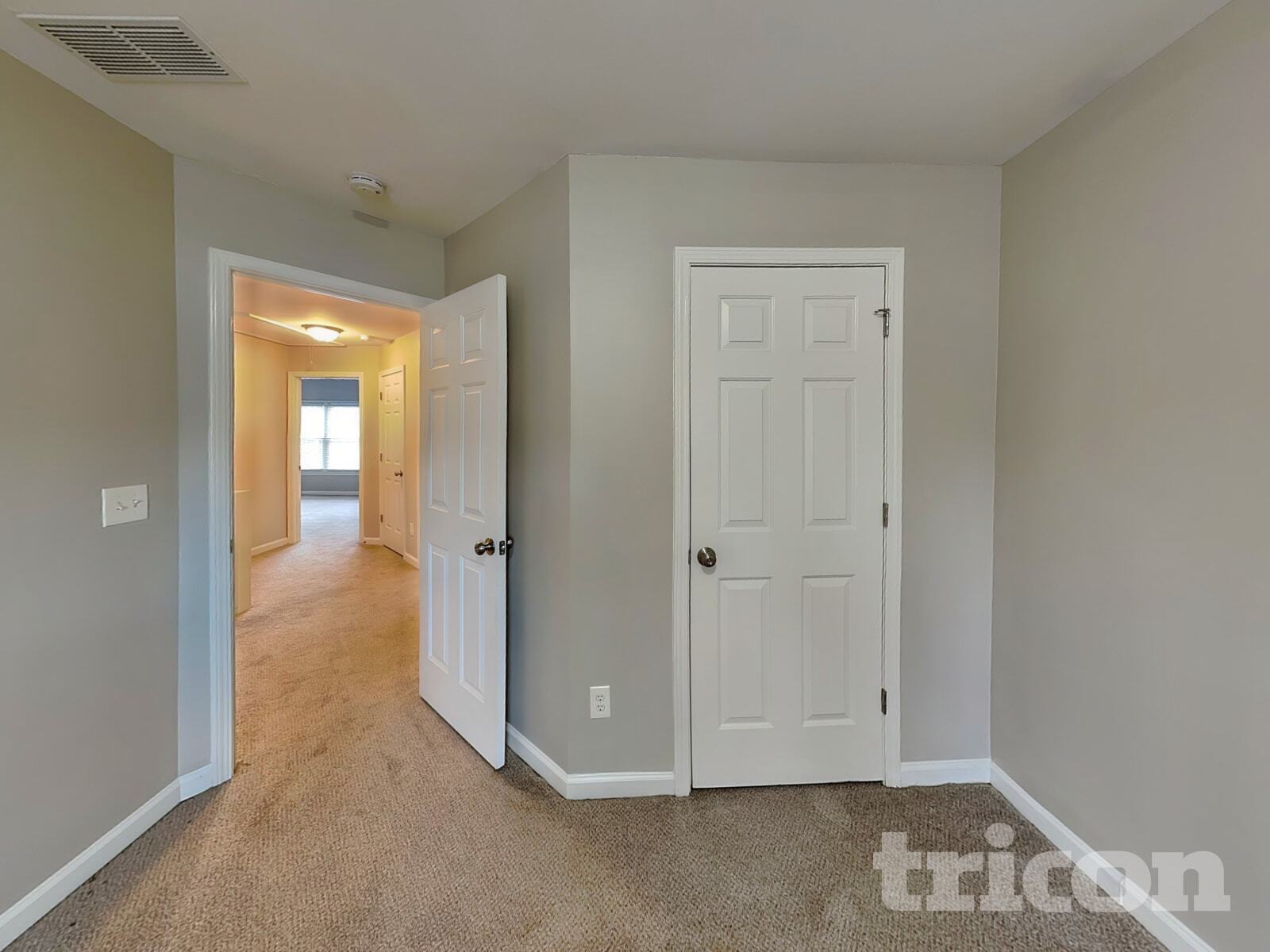 Building Photo - 2098 Clearvista Dr NW