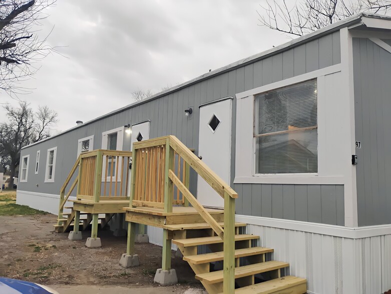 Building Photo - 110 N Michigan St