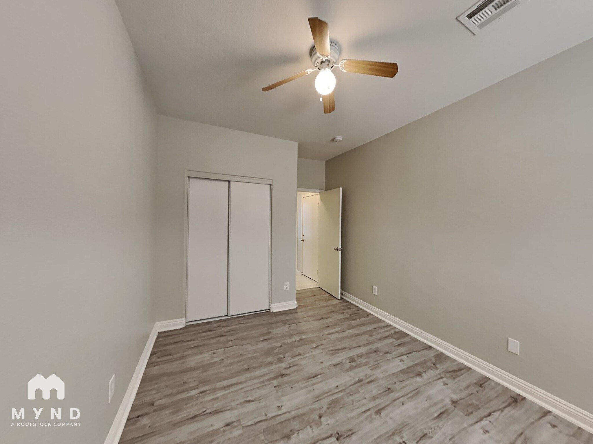 Building Photo - 2500 Birds Nest Cactus Ct