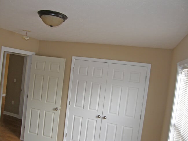 Building Photo - 168 Dunbar Ln