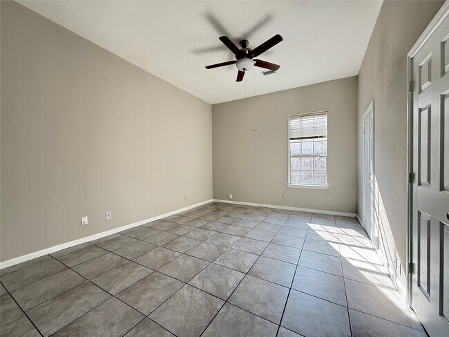 Building Photo - 11346 Old Telegraph Rd