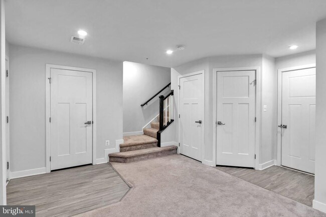 Building Photo - 14737 Earl Mitchell Ave
