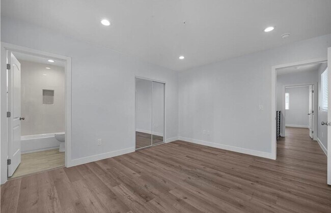 Building Photo - LANFRANCO(3743)