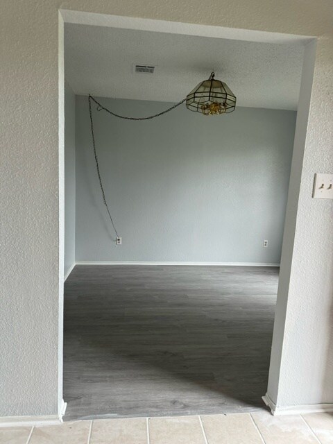 Building Photo - 12814 Greenshire Dr