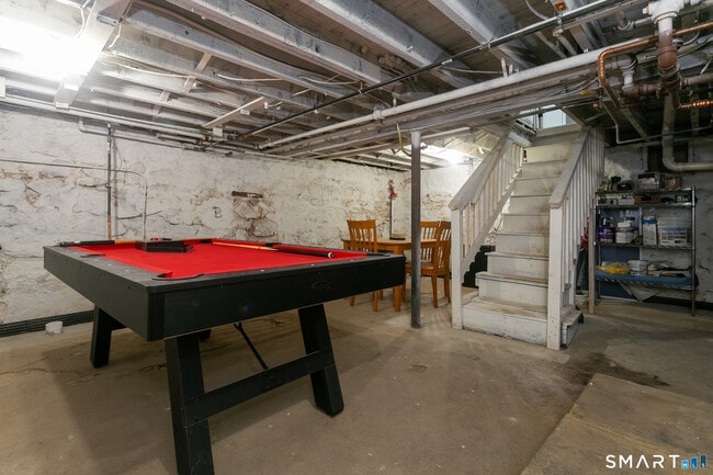 Building Photo - 101 Laurel St