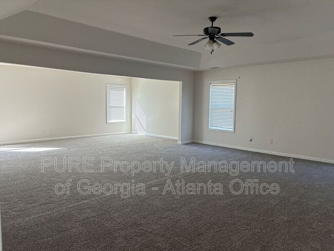 Building Photo - 1424 Saphire Dr