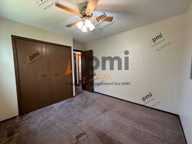 Building Photo - 404 Saginaw Dr