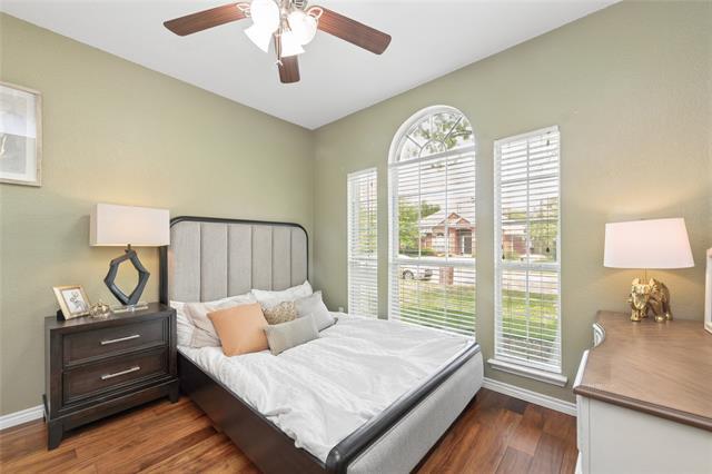 Building Photo - 5909 Vineyard Ln