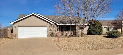 Building Photo - COLLEGE PARK  HOME SPILT BEDROOM PLAN