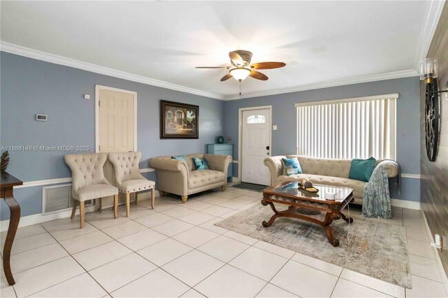 Building Photo - 7108 NW 57th Dr
