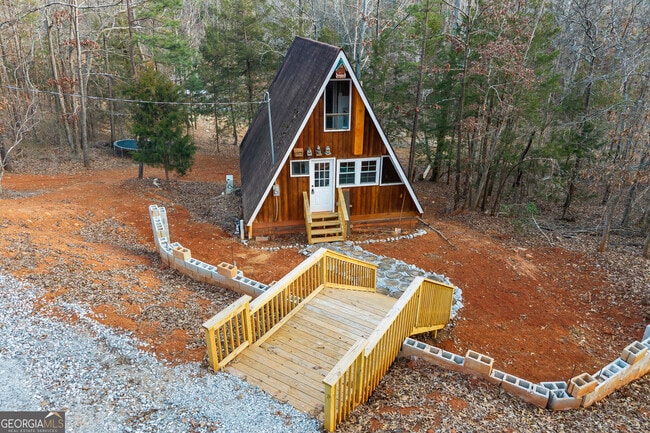 Building Photo - 290 Beaver Lodge Rd