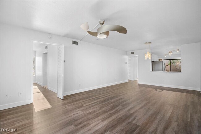 Building Photo - 15456 Admiralty Cir